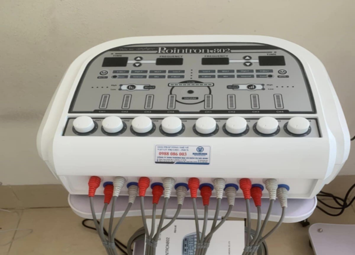 Tổng hợp máy móc trị liệu tại phòng khám đa khoa Hương Sơn